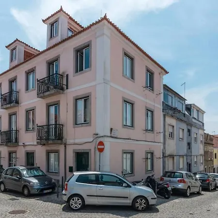Beautiful Apartment With View Of The Tagus River Lisbon Exterior photo